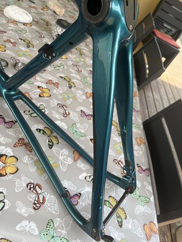 Used Bianchi Specialissima - Frame Kit 2022 Frameset 2022 Road & Gravel, Blue — image 24 of 25