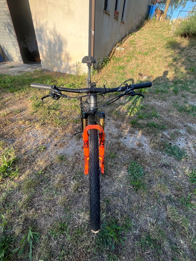 Używany Giant anthem pro Custom Frameset 2020 Mountainbike — zdjęcie 8 z 11