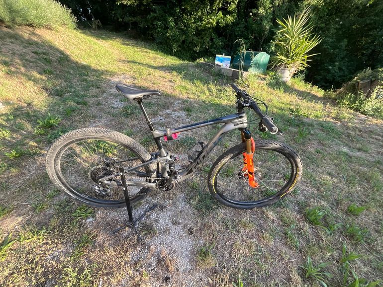 Używany Giant anthem pro Custom Frameset 2020 Mountainbike — zdjęcie 2 z 11