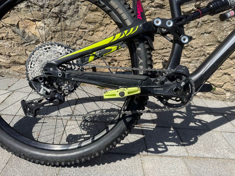 Gebrauchtes Specialized Enduro EVO 650b 2015 2015 Mountainbike, Schwarz, 27.5 — Bild 9 von 9