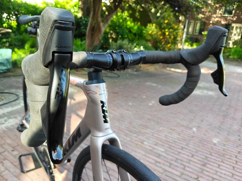 Used KTM Revelator Alto Custom SRAM Rival eTap AXS 2025 Road & Gravel, Light Gray — image 12 of 15