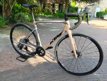 Used KTM Revelator Alto Custom SRAM Rival eTap AXS 2025 Road & Gravel, Light Gray — image 4 of 15