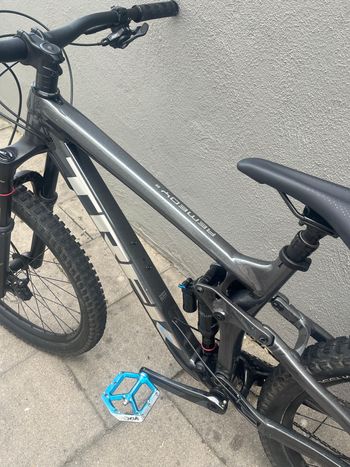 Trek Remedy 8 XT 2021 2021 Mountainbike d'occasion — image 6 sur 8