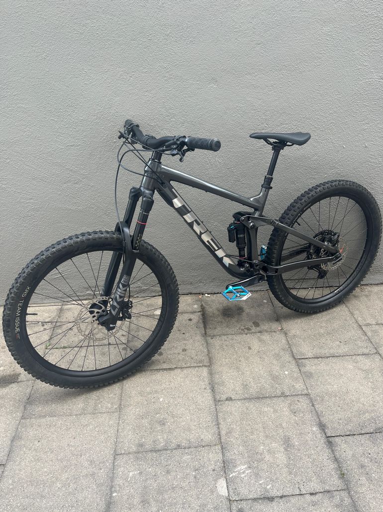 Trek Remedy 8 XT 2021 2021 Mountainbike d'occasion — image 7 sur 8