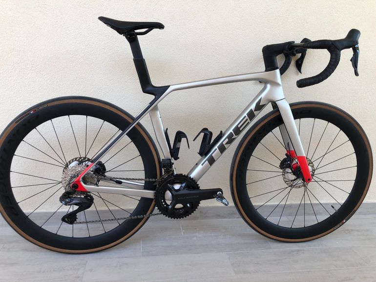 Gebrauchtes Trek Madone SL 7 Gen 8 2025 2025 Road & Gravel, Hellgrau — Bild 1 von 12
