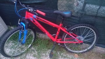 Used Legnano Custom Shimano Tourney 2022 Mountainbike, Red — image 1 of 3