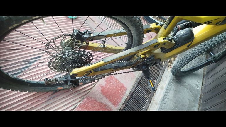 Tweedehands Flyer 21 Uproc6 Shimano Deore 2023 Mountainbike — afbeelding 3 van 3