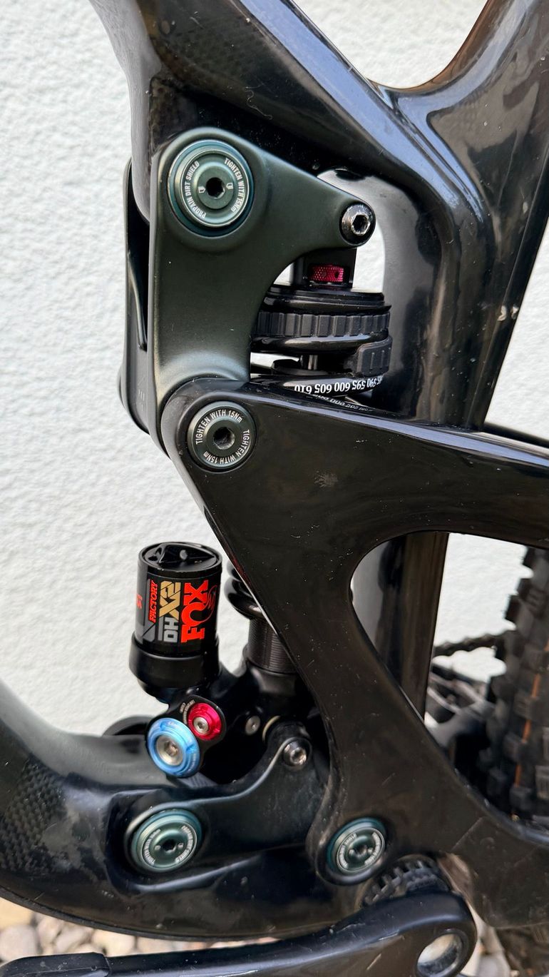 Używany Propain Tyee CF 29 Highend 2021 2021 Mountainbike — zdjęcie 20 z 31