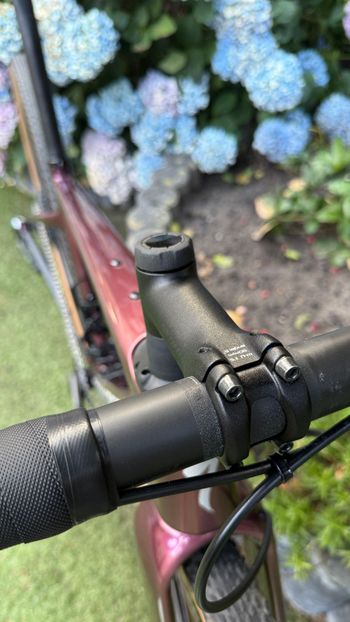 Gebrauchtes Specialized Diverge 4 Pro - SRAM Force XPLR 2026 2026 Road & Gravel, Violett — Bild 6 von 10