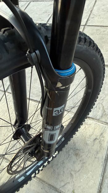 Tweedehands Mondraker FOXY CARBON RR 2023 2023 Mountainbike — afbeelding 23 van 43