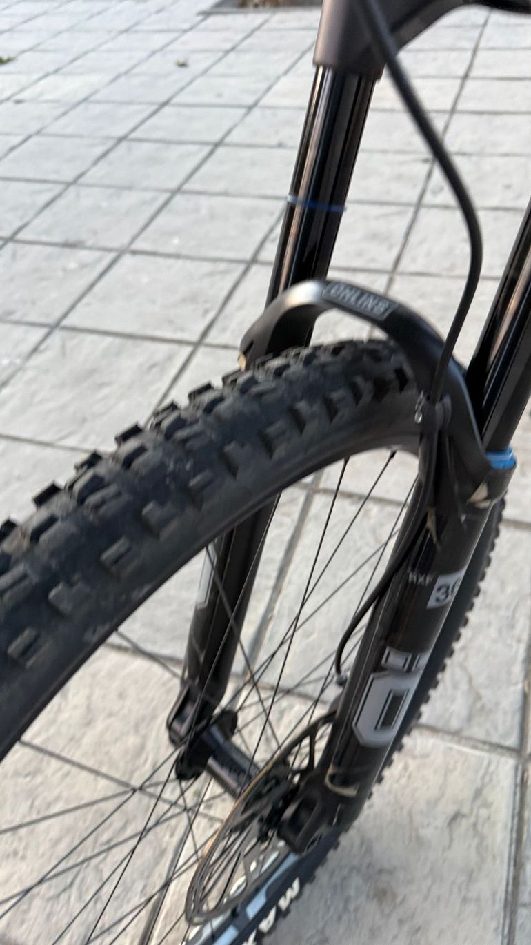 Tweedehands Mondraker FOXY CARBON RR 2023 2023 Mountainbike — afbeelding 25 van 43