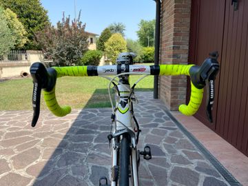 Used Kuota Kult SRAM Force eTap AXS 2020 Road & Gravel, White — image 2 of 6