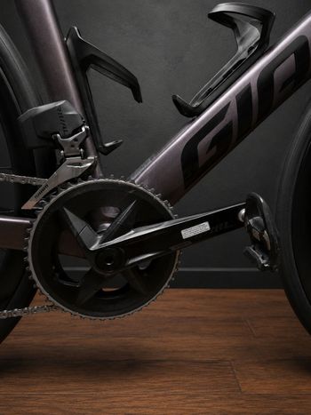 Gebrauchtes Giant Propel Advanced 1 2024 2024 Road & Gravel, Schwarz — Bild 2 von 3