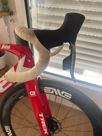 Brugt Trek Madone SRAM Red eTap AXS 2020 Road & Gravel — billede 5 af 6