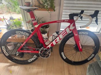 Used Trek Madone SRAM Red eTap AXS 2020 Road & Gravel