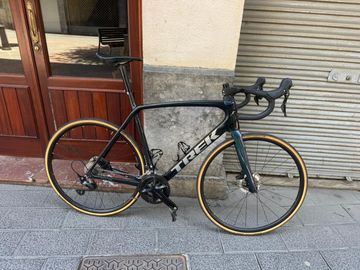 Trek Émonda SLR 7 2024 2024 Road & Gravel usato