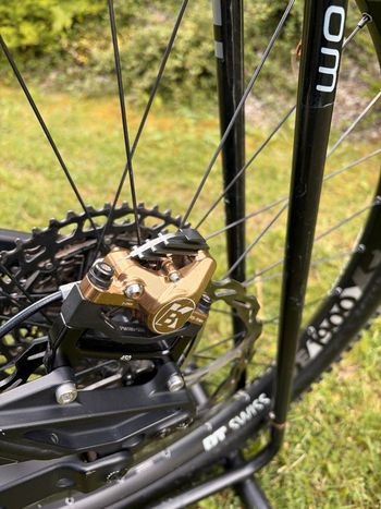 Used Nox Helium 7.1 Custom Dreambuilt Light EMTB 2023 Mountainbike, Black — image 9 of 12