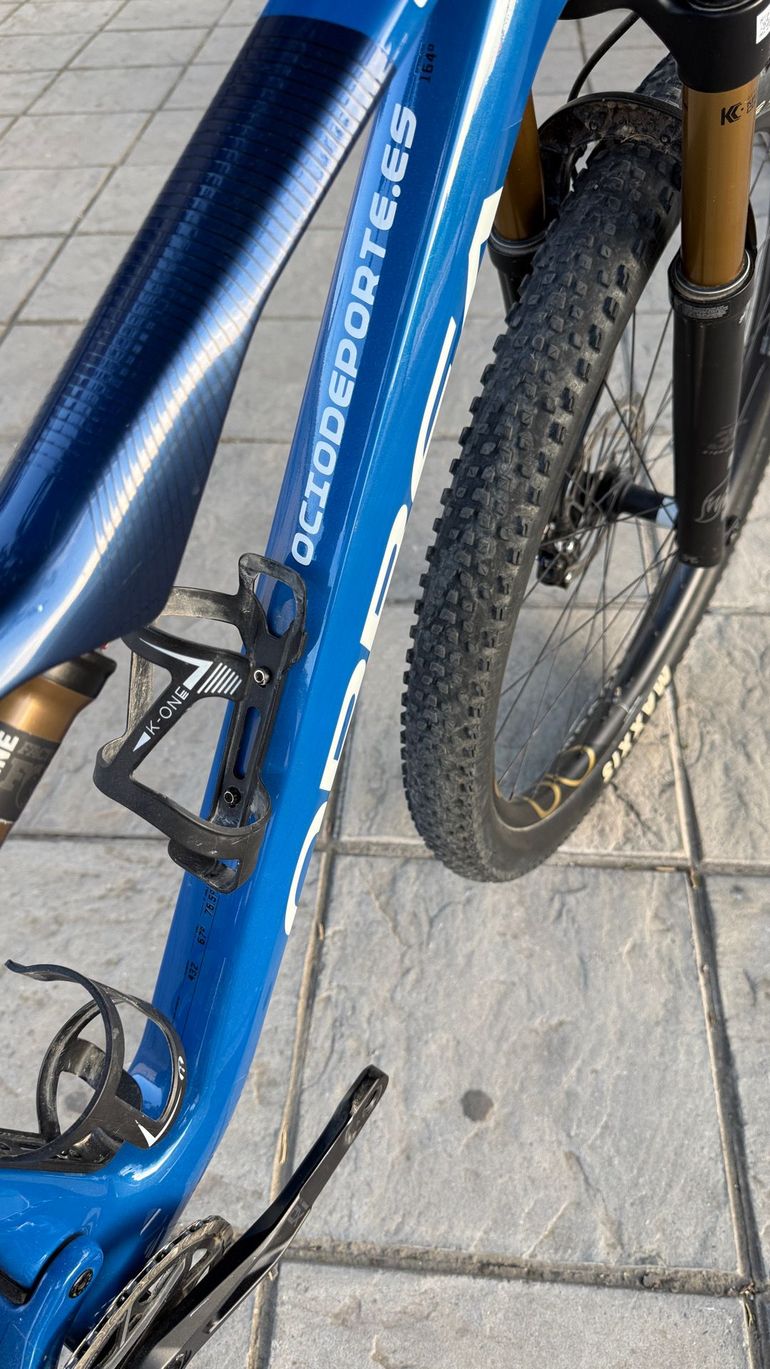 Orbea OIZ M-TEAM AXS 2025 2025 Mountainbike de segunda mano, Azul — imagen 14 de 29