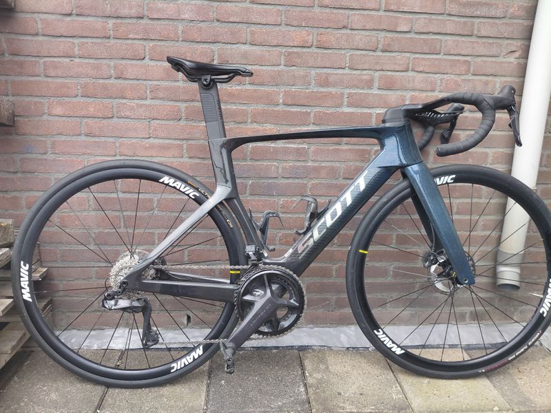 Used Scott Foil RC Pro 2023 2023 Road & Gravel, Blue — image 1 of 4
