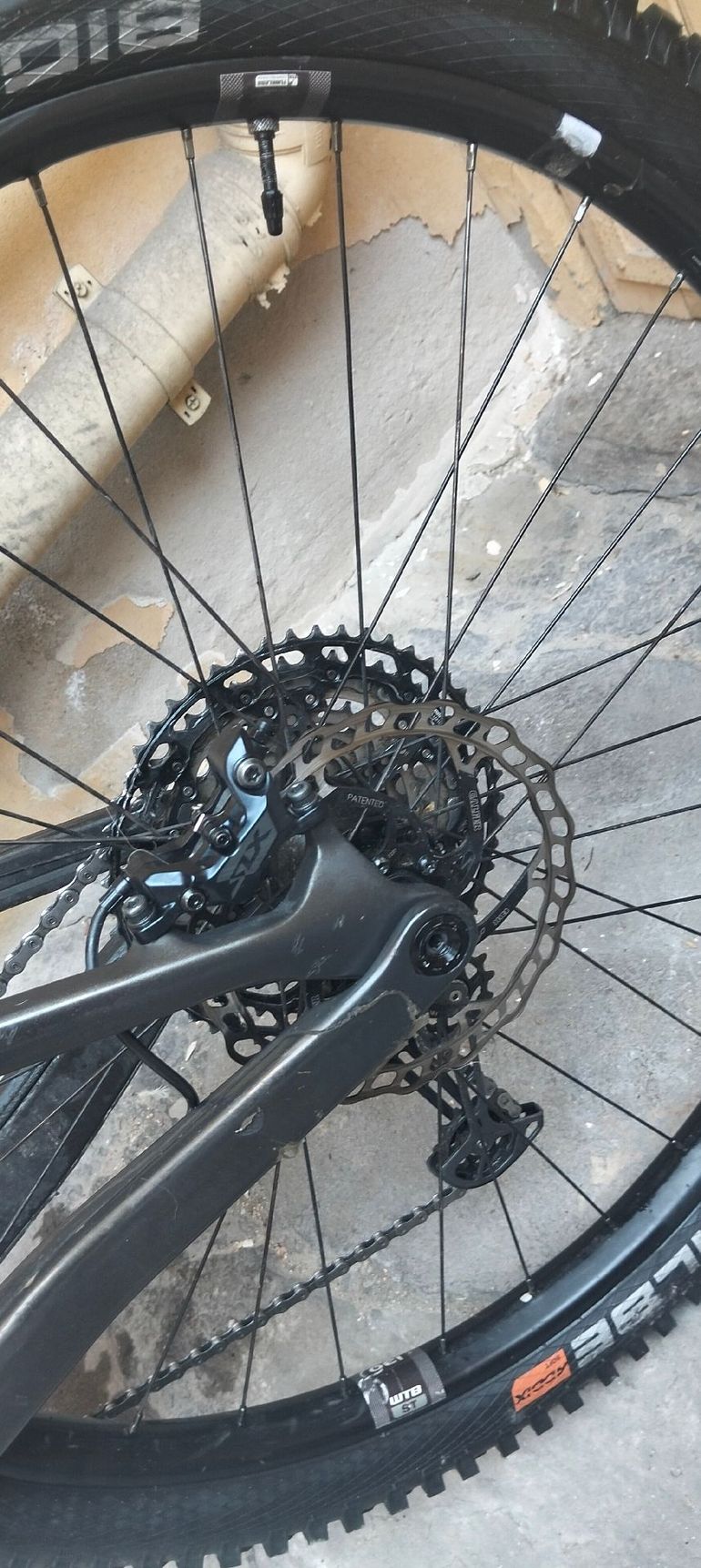 Orbea OCCAM M10 LT 2023 2023 Mountainbike d'occasion — image 9 sur 10