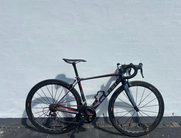 CUBE Attain Shimano 105 2015 Road & Gravel d'occasion — image 1 sur 4