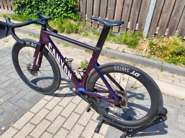 Canyon Aeroad CFR Disc Di2 2022 2022 Road & Gravel usato, Viola — immagine 13 di 17