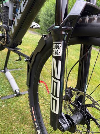 Used Trek Rail 9.7 2020 2020 Mountainbike, Light Gray — image 3 of 16