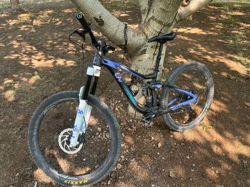 Used Liv Hail Advanced 2020 2020 Mountainbike, Black, 27.5 — image 4 of 7
