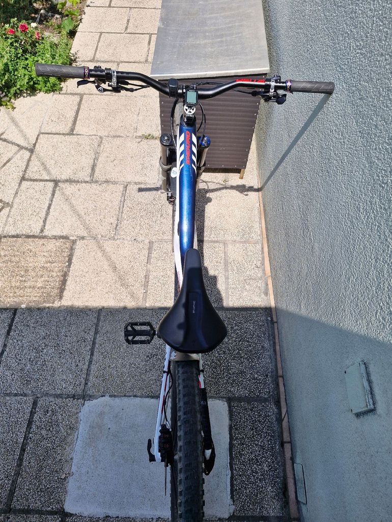 Specialized Enduro Expert Carbon 650b 2016 2016 Mountainbike de segunda mano, Blanco — imagen 10 de 10