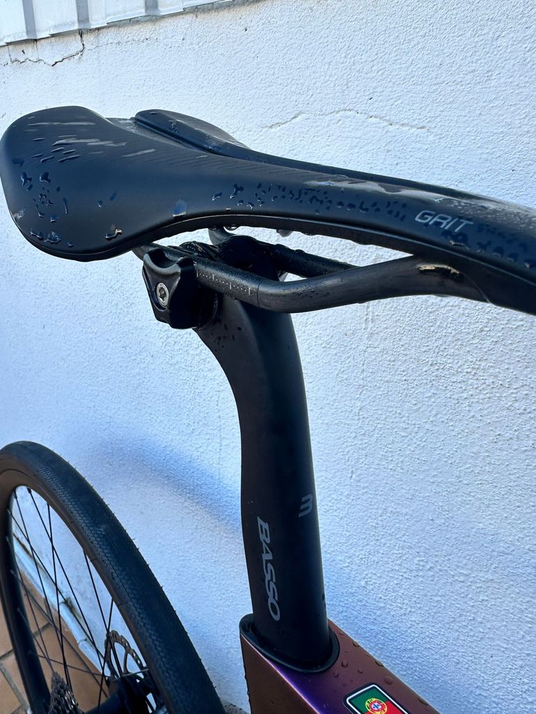 Used Basso Diamante SV Signature Series Act II Shimano Ultegra 8170 Di2 Disc 2024 2024 Road & Gravel, Purple — image 9 of 12