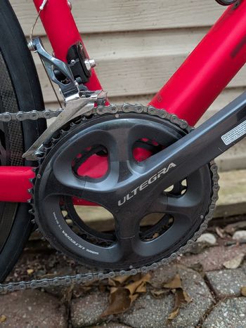 Used Trek Domane SL 6 Pro 2017 2017 Road & Gravel, Red — image 4 of 7