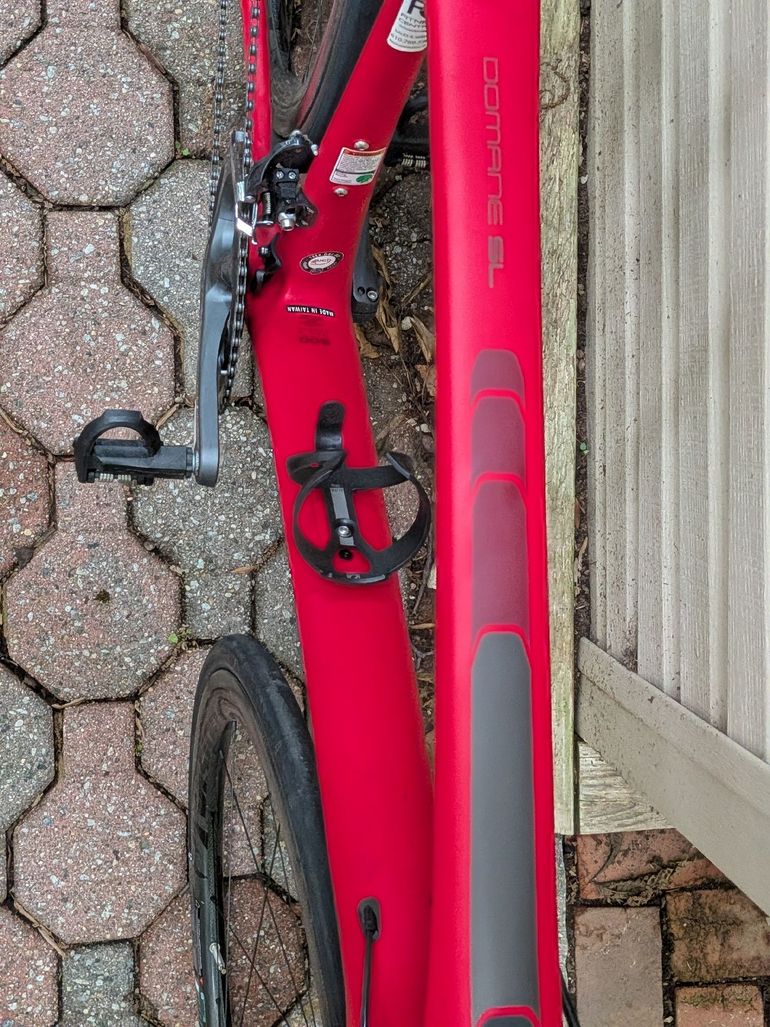 Used Trek Domane SL 6 Pro 2017 2017 Road & Gravel, Red — image 5 of 7