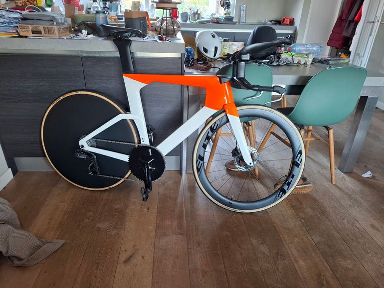 Brugt Velobuild Custom Shimano Dura Ace Di2 2026 Road & Gravel — billede 2 af 4
