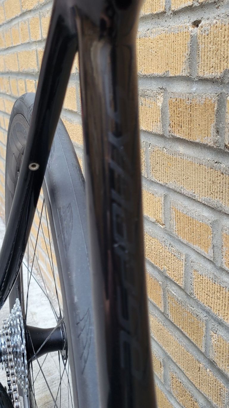 Used Cannondale Synapse Hi-MOD Disc RED eTap 2018 2018 Road & Gravel, Black — image 7 of 22