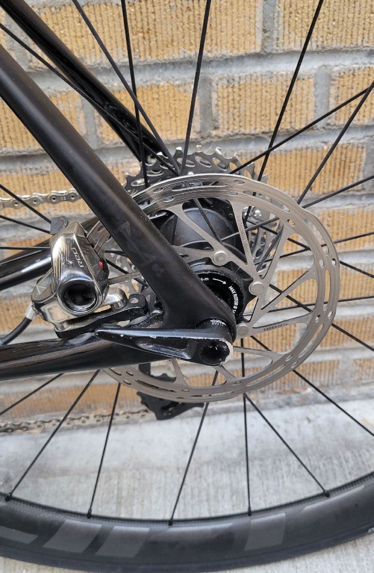 Used Cannondale Synapse Hi-MOD Disc RED eTap 2018 2018 Road & Gravel, Black — image 15 of 22