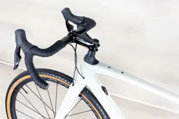 Used Specialized Roubaix SL8 Pro 2024 Road & Gravel, White — image 15 of 17
