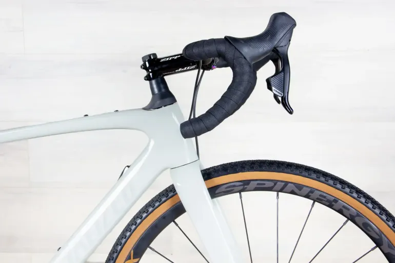 Used Specialized Roubaix SL8 Pro 2024 Road & Gravel, White — image 10 of 17