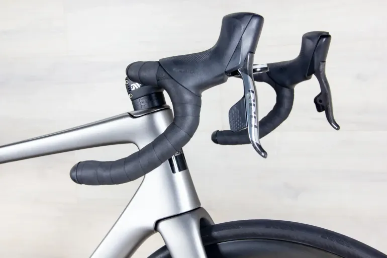 Used Enve Melee 2024 Road & Gravel, Light Gray — image 10 of 17