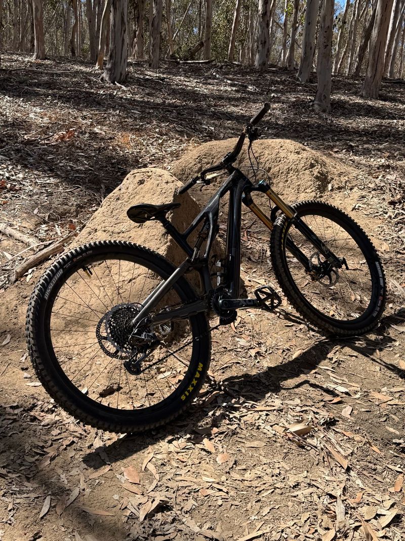 Used Specialized Stumpjumper SRAM GX Eagle AXS (T-Type) 2022 MTB