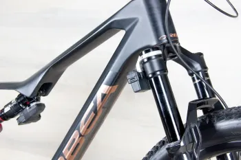 Used Orbea OIZ M-TEAM 2026 Mountainbike, Light Gray — image 10 of 17