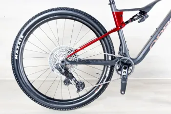 Used Orbea OIZ M-TEAM 2026 Mountainbike, Light Gray — image 3 of 17
