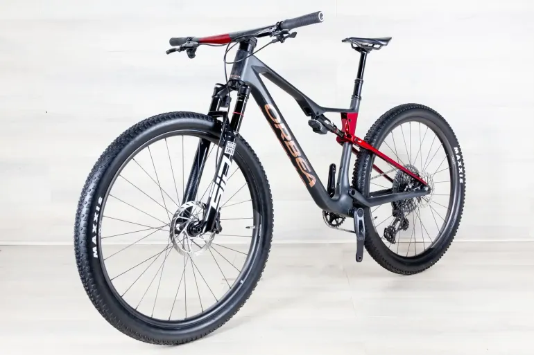 Used Orbea OIZ M-TEAM 2026 Mountainbike, Light Gray — image 6 of 17