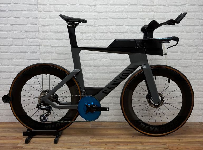 Used Canyon Speedmax CF 7 Di2 AR60 2025 2025 Road & Gravel, Light Gray — image 1 of 7