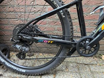Używany Scott Scale RC 600 2026 2026 Youth — zdjęcie 3 z 6