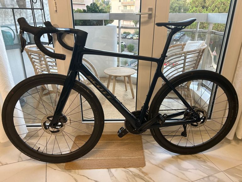 Scott Addict 20 2025 2025 Road & Gravel de segunda mano, Verde — imagen 1 de 5