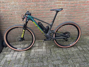 Brugt Scott Spark RC World Cup TR 2024 2024 Mountainbike — billede 2 af 9