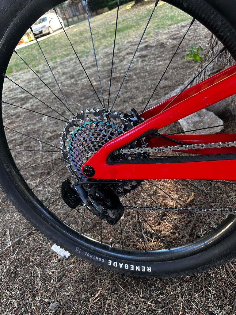 Used Scott Spark RC Team 2022 2022 Mountainbike, Red — image 8 of 14