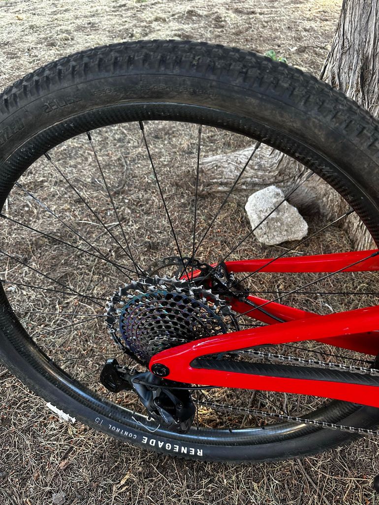 Used Scott Spark RC Team 2022 2022 Mountainbike, Red — image 9 of 14