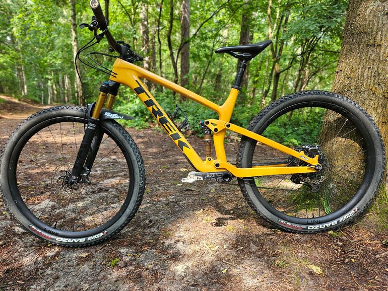 Used Trek Top Fuel 9.9 XTR 2023 2023 Mountainbike, Orange, 29, 27.5 — image 6 of 7