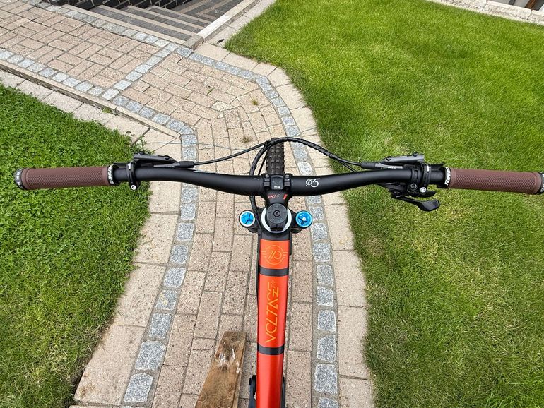 Gebrauchtes Scott Voltage FR 710 2017 2017 Mountainbike, Rot, 27.5 — Bild 9 von 13